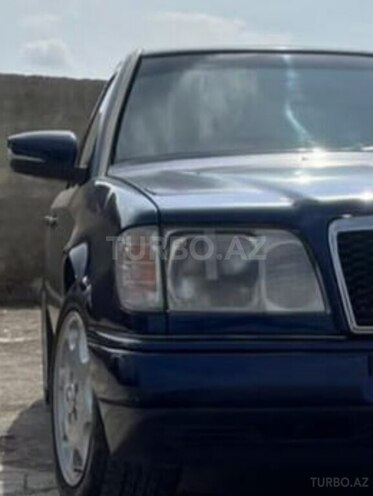 Mercedes E 220 1995, 555,000 km - 2.2 l - Bakı