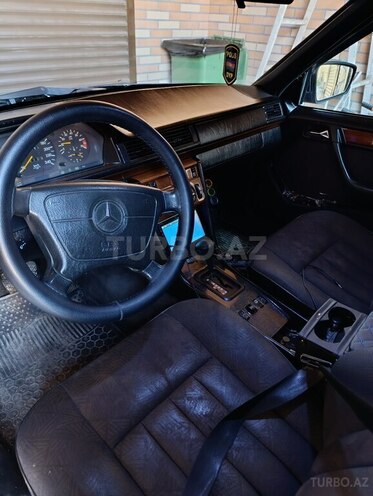 Mercedes E 220 1995, 555,000 km - 2.2 l - Bakı