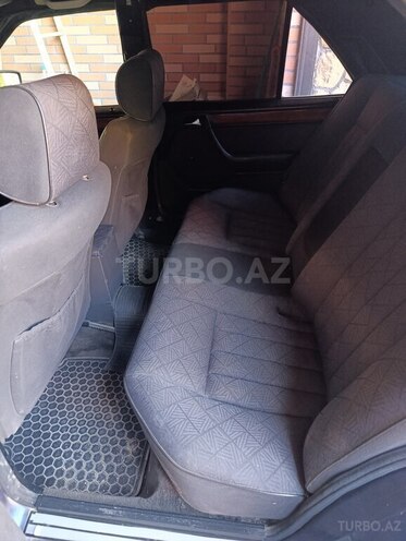 Mercedes E 220 1995, 555,000 km - 2.2 l - Bakı