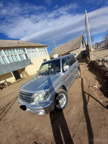 Mitsubishi Pajero io 2000, 203,000 km - 1.8 l - Gədəbəy