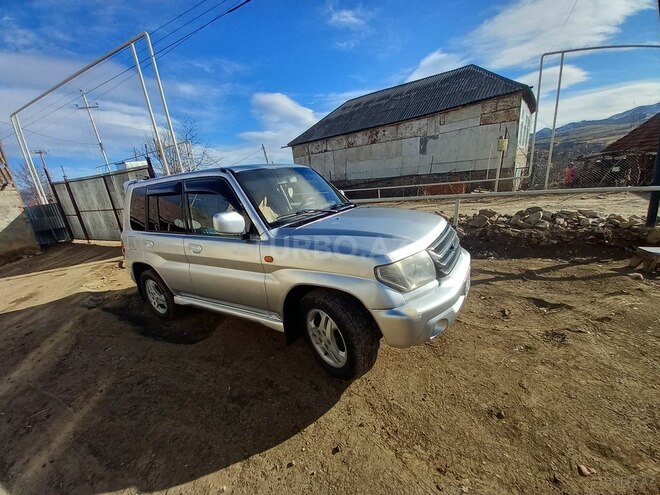 Mitsubishi Pajero io 2000, 203,000 km - 1.8 l - Gədəbəy