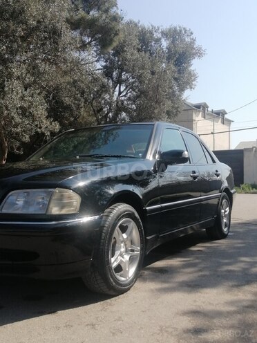 Mercedes C 230 1997, 298,000 km - 2.3 l - Bakı