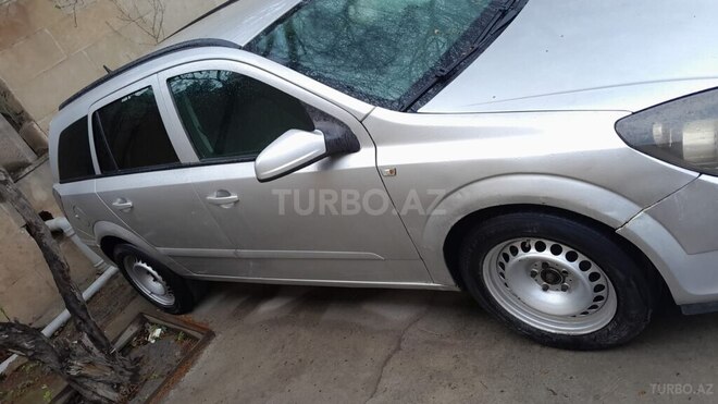 Opel Astra 2006, 270,000 km - 1.9 l - Bakı