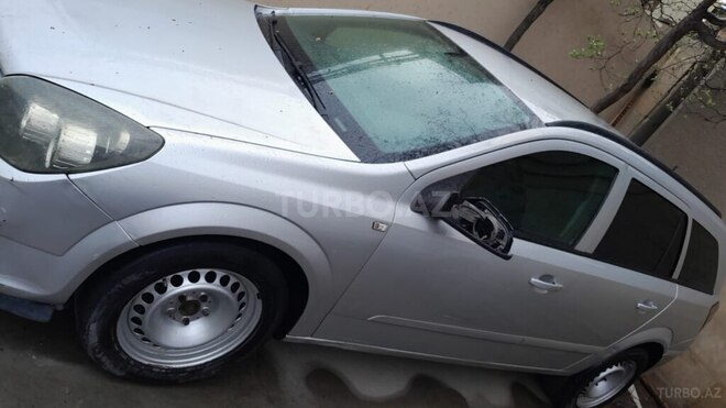 Opel Astra 2006, 270,000 km - 1.9 l - Bakı