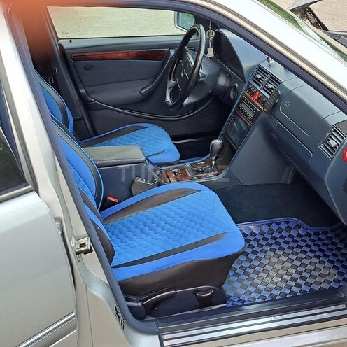 Mercedes C 220 1998, 300,000 km - 2.2 l - Bakı
