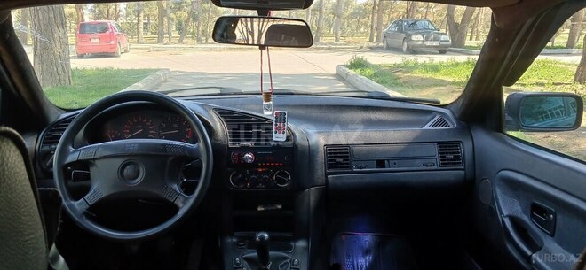 BMW 316 1993, 470,000 km - 1.6 l - Bakı