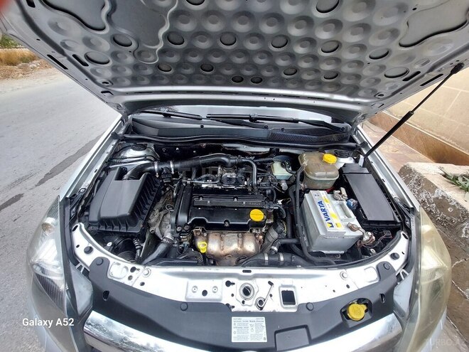 Opel Astra 2005, 209,000 km - 1.4 l - Şəmkir