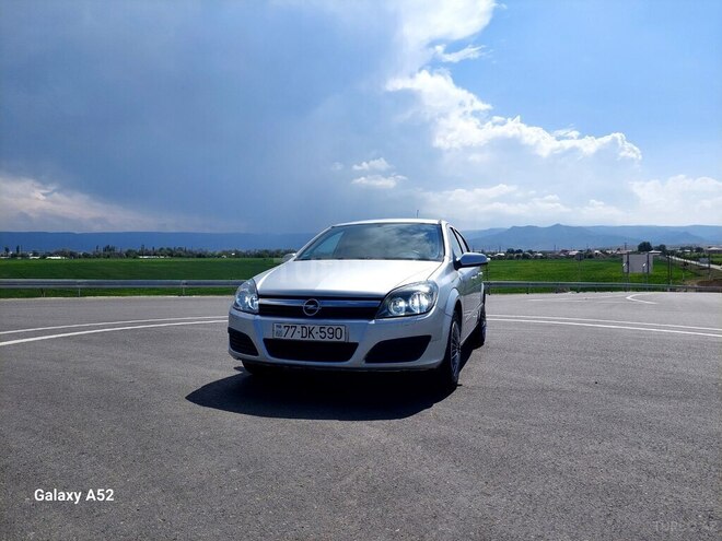Opel Astra 2005, 209,000 km - 1.4 l - Şəmkir