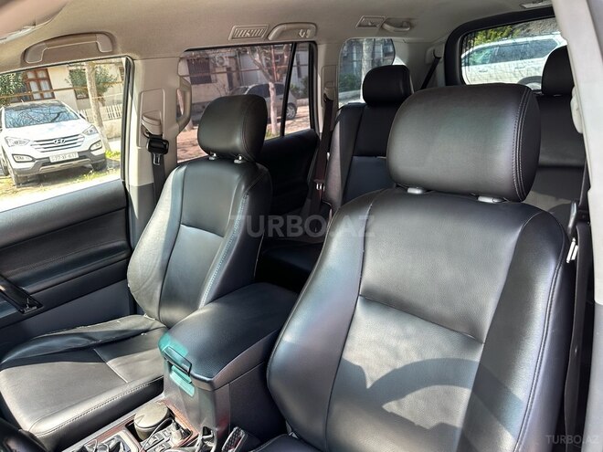 Toyota Prado 2010, 252,550 km - 2.7 l - Bakı