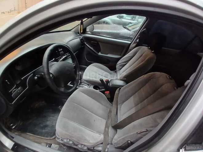 Hyundai Elantra 2004, 286,729 km - 2.0 л - Bakı