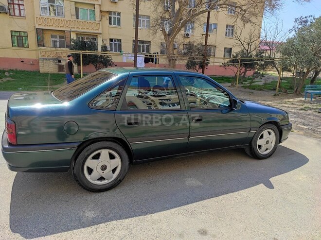 Opel Astra 1995, 344,000 km - 2.0 л - Bakı