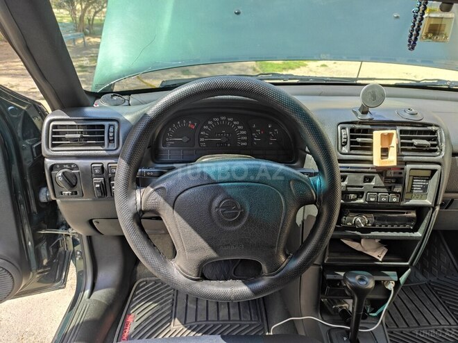 Opel Astra 1995, 344,000 km - 2.0 л - Bakı
