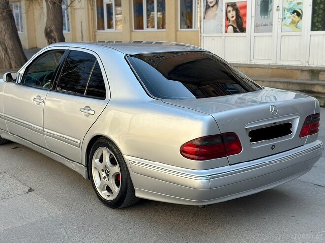 Mercedes E 240 2000, 364,000 km - 2.4 l - Bakı