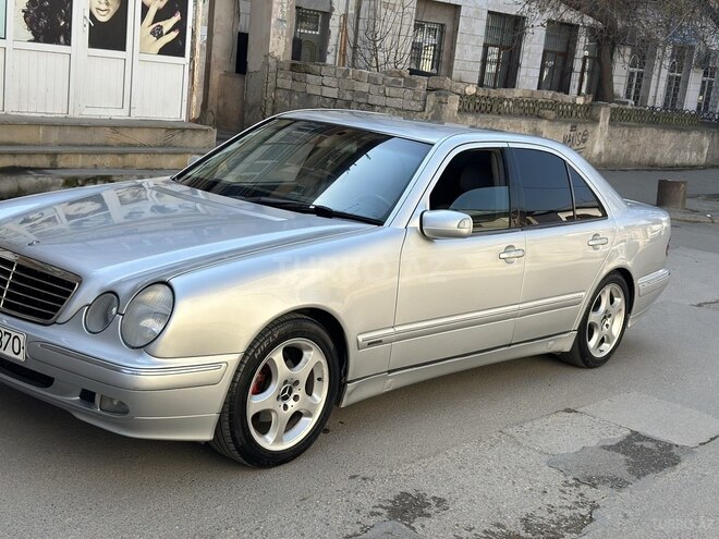 Mercedes E 240 2000, 364,000 km - 2.4 l - Bakı