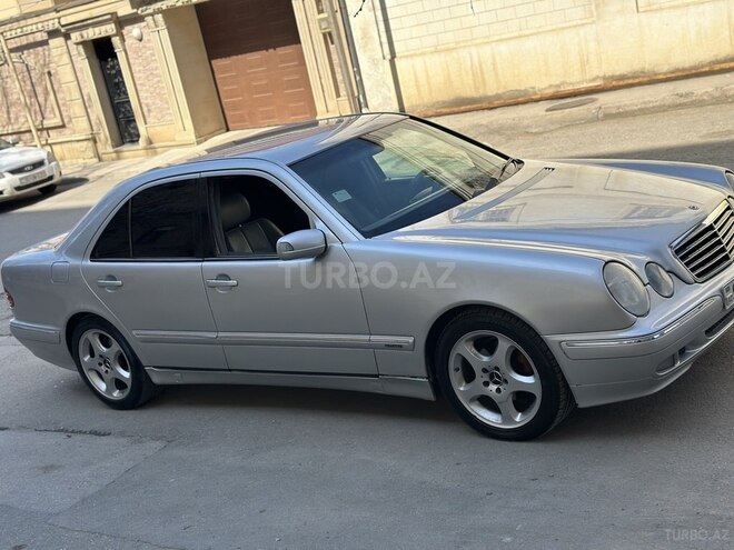 Mercedes E 240 2000, 364,000 km - 2.4 l - Bakı
