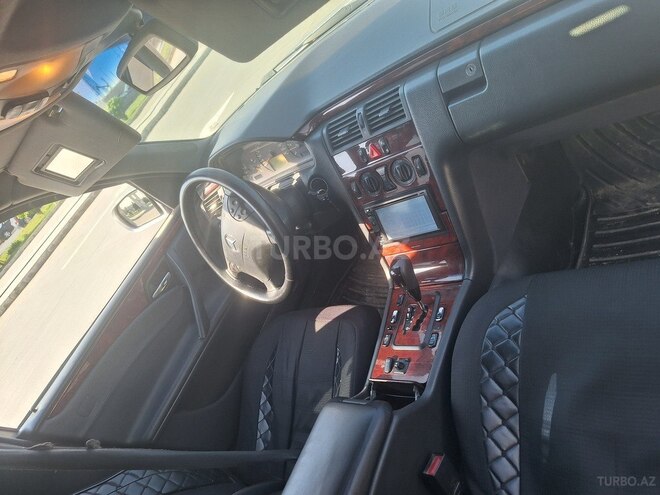 Mercedes E 270 2000, 710,000 km - 2.7 l - Bakı