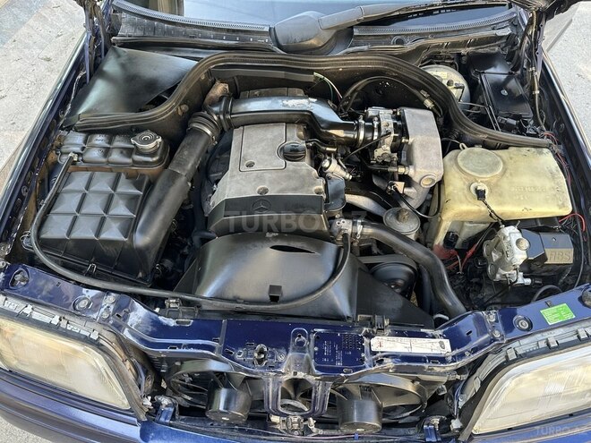 Mercedes C 180 2004, 350,000 km - 1.8 l - Bakı