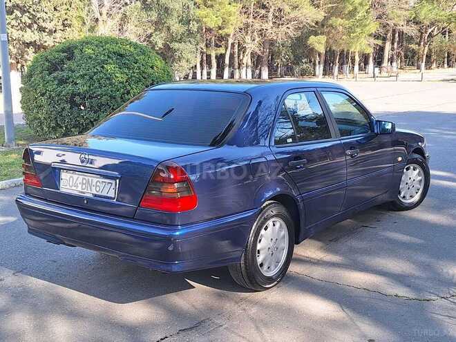 Mercedes C 220 1999, 210,894 km - 2.2 l - Sumqayıt
