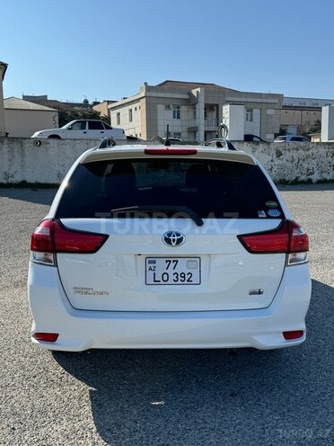 Toyota Corolla 2015, 95,961 km - 1.5 l - Bakı