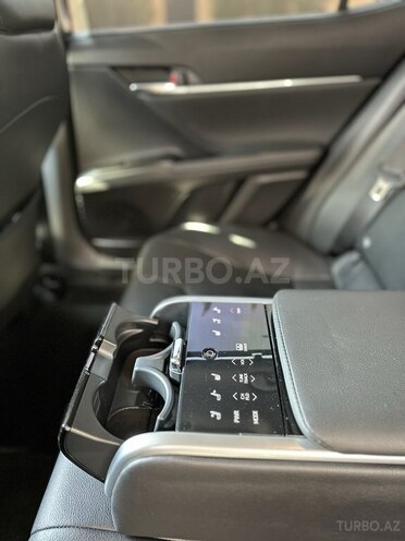 Toyota Camry 2021, 38,500 km - 2.5 l - Bakı