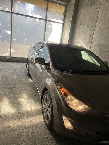 Hyundai Elantra 2015, 155,000 km - 1.8 л - Bakı