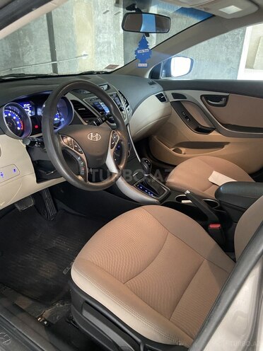 Hyundai Elantra 2015, 155,000 km - 1.8 л - Bakı