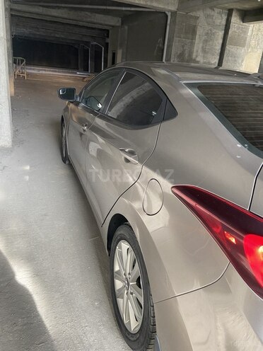 Hyundai Elantra 2015, 155,000 km - 1.8 л - Bakı