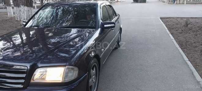 Mercedes C 230 1997, 235,000 km - 2.3 l - Sumqayıt