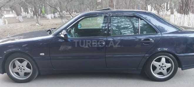 Mercedes C 230 1997, 235,000 km - 2.3 l - Sumqayıt