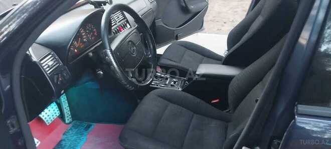 Mercedes C 230 1997, 235,000 km - 2.3 l - Sumqayıt