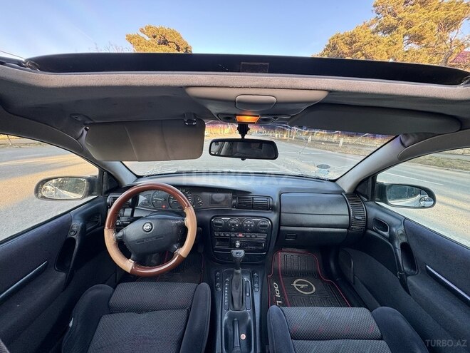 Opel Omega 1996, 258,741 km - 2.0 l - Sumqayıt