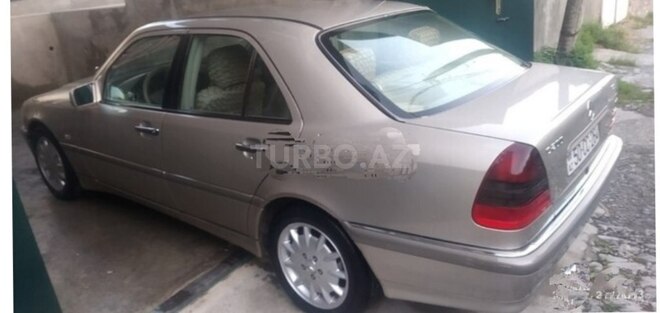 Mercedes C 200 1998, 170,000 km - 2.0 л - Sumqayıt