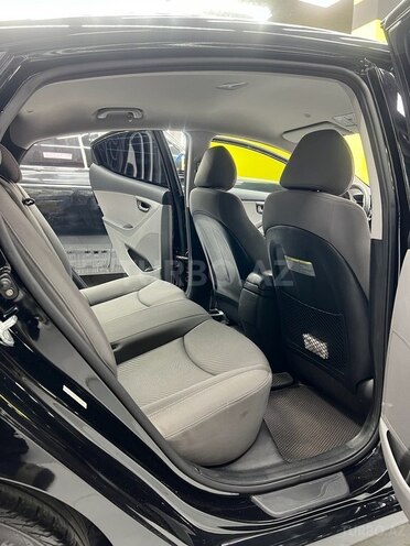 Hyundai Elantra 2014, 122,310 km - 1.8 l - Bakı