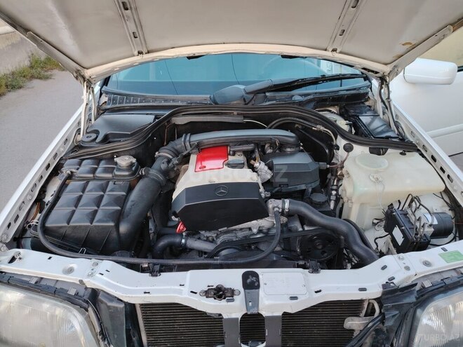 Mercedes C 200 1998, 380,000 km - 2.0 l - Bakı