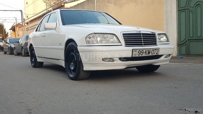 Mercedes C 200 1998, 380,000 km - 2.0 l - Bakı