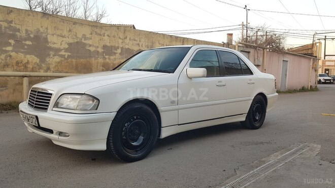 Mercedes C 200 1998, 380,000 km - 2.0 l - Bakı