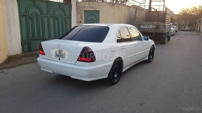 Mercedes C 200 1998, 380,000 km - 2.0 l - Bakı
