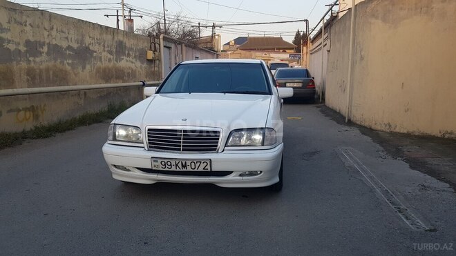 Mercedes C 200 1998, 380,000 km - 2.0 l - Bakı