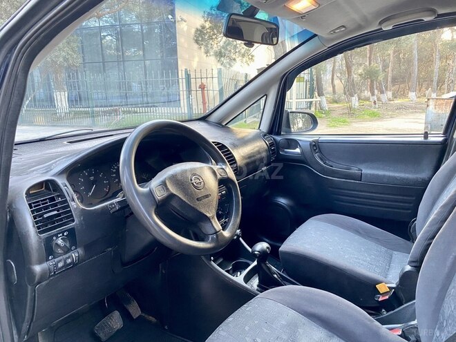 Opel Zafira 2001, 325,700 km - 2.2 л - Bakı