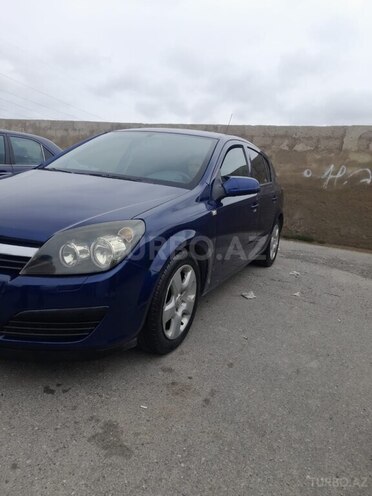 Opel Astra 2006, 180,000 km - 1.4 l - Bakı