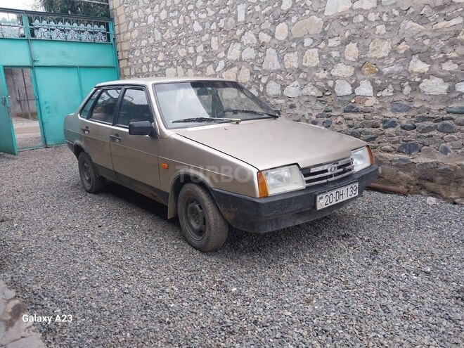 LADA (VAZ) 21099 1998, 288,800 km - 1.5 л - Samux