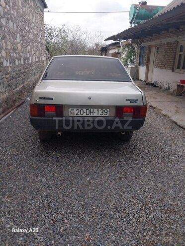 LADA (VAZ) 21099 1998, 288,800 km - 1.5 л - Samux