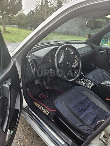 Mercedes C 220 1999, 520,000 km - 2.2 l - Qəbələ