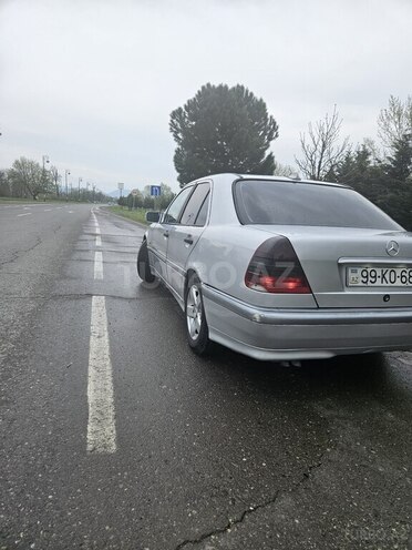 Mercedes C 220 1999, 520,000 km - 2.2 l - Qəbələ