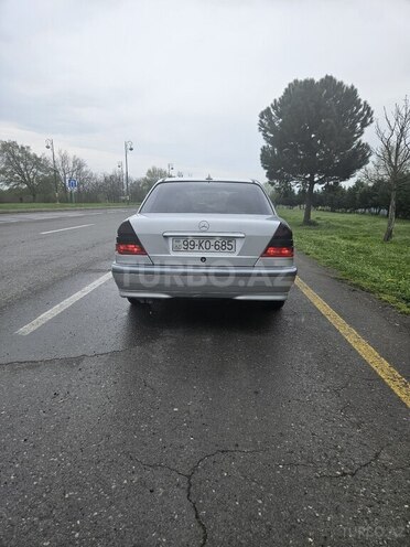 Mercedes C 220 1999, 520,000 km - 2.2 l - Qəbələ