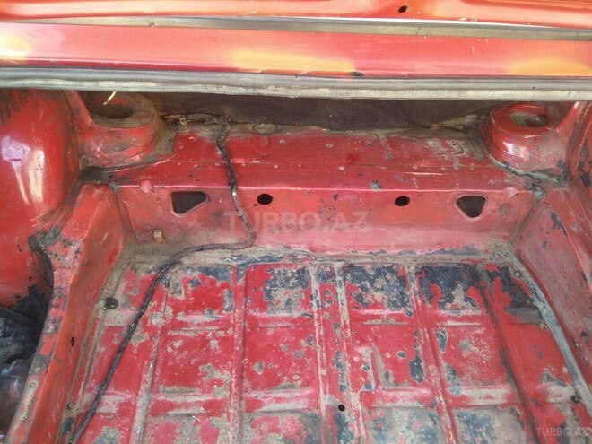 LADA (VAZ) 2106 1986, 99,000 km - 1.5 л - Cəlilabad
