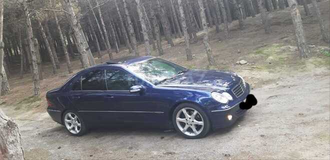 Mercedes C 270 2001, 467,000 km - 2.7 l - Bakı
