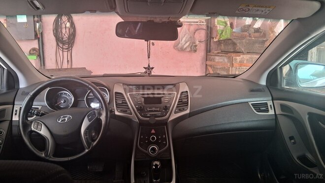 Hyundai Elantra 2015, 149,467 km - 1.6 l - Bakı