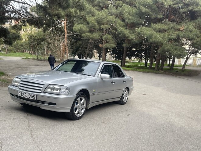 Mercedes C 200 1998, 234,311 km - 2.0 l - Bakı