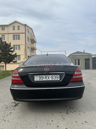 Mercedes E 240 2002, 323,000 km - 2.4 l - Bakı